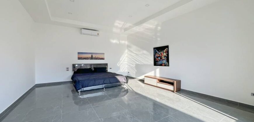 Pratamnak Pool Villa