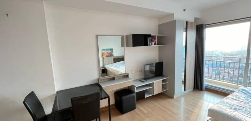 Supalai Mare Sea View Studio