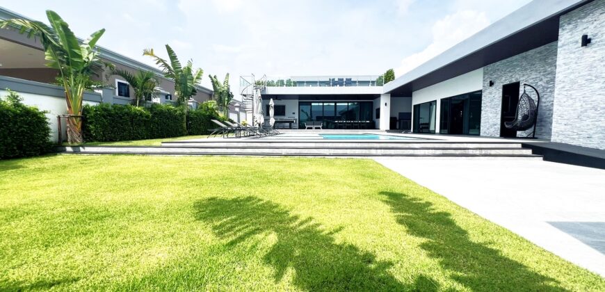 House in Siam Royal View 845 sqm