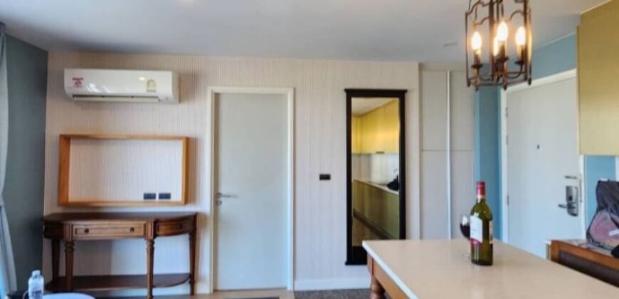 Espana Condo Resort, 5th floor