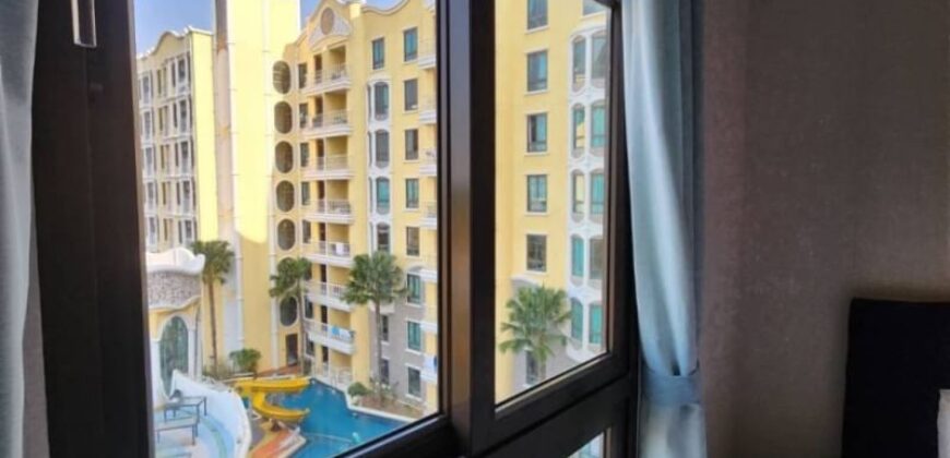 Espana Condo Resort, 5th floor