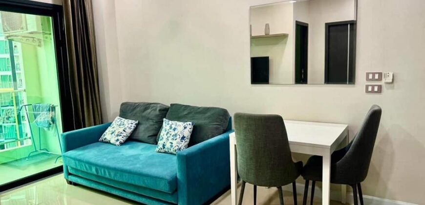 Dusit Grand Condo View